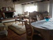 Vendo Casa Amplia con departamentos Norte de Quito La...