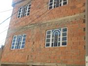 VENDO CASA AMPLIA Y RENTABLE BARRIO CARACOLI