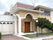 VENDO CASA BELLA ARMENIA