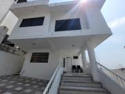 VENDO CASA BIFAMILIAR BELLAVISTA NORTE GUAYAQUIL
