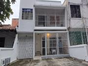 Vendo Casa Bifamiliar De Dos Pisos En San Fernando Sur...