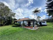 Vendo casa campestre colonial en parcelacion