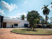 VENDO CASA CAMPESTRE CONDOMINIO EL PEÑON 533M2