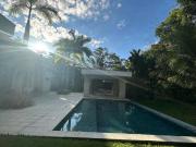 Vendo casa campestre en conjunto cerrado La Florida...