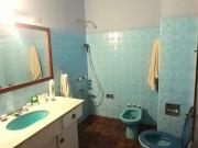 Vendo casa céntrica, calle godoy cruz a 200 metros de...