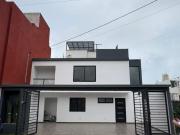 VENDO CASA CERCA DEL PARQUE DEL GUARACHE, ALAMEDA,...