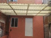 VENDO casa cerca MERCADO DE ABASTOS