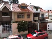 VENDO CASA CIUDADELA RIO SOL CUENCA