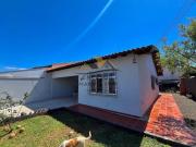 VENDO Casa com 300m2 de Terreno na Região Leste