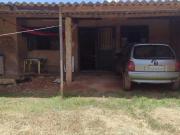 VENDO CASA COM LOTE DE 200m2 01 QUARTO SALA COZINHA...