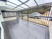 VENDO CASA COMERCIAL EN BRITALIA NORTE, GRANADA NORTE