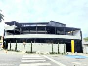 Alquilo Casa Comercial en San Román Remodelada y Actualizada