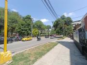 VENDO CASA COMERCIAL EN VENTA, AV. GRAU CENTRO DE PIURA