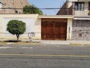 Vendo Casa Como Terreno Super Oferta en Chorrillos
