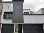 VENDO CASA CON 194m², EN COL. HÉROES DE CHURUBUSCO CERCA...