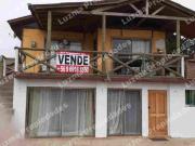 Vendo casa con 3 cabañas, terreno y giro comercial en Iloca