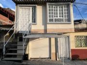 VENDO CASA CON 3 RENTAS INDEPENDIENTES BARRIO URIBE...