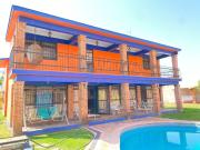 Vendo casa con alberca en Fracc Agua Hedionda