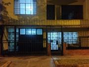 Vendo casa con cochera en Comas