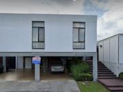 Vendo Casa con excelente terreno en Mitras Centro,...