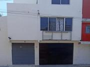 Vendo Casa con dos depas a 2 cuadras de Ermita, Santiago... Vendo Casa con dos depas a 2 cuadras de Ermita, Santiago...