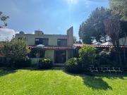 Vendo Casa en Condominio con gran jardín