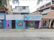 Vendo Casa con Local Comercial en Planta Baja en...