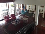 VENDO CASA CON PISCINA CERCA A MOLINA PLAZA – LA MOLINA VENDO CASA CON PISCINA CERCA A MOLINA PLAZA – LA MOLINA