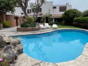 VENDO CASA CON PISCINA EN LA FONTANA