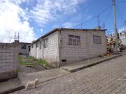 VENDO CASA CON TERRENO QUITUMBE