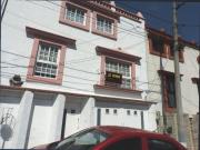 Vendo casa con vigilancia en Fuentes de Satélite