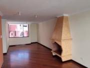 Vendo casa conjunto, seguridad, Santa Lucia, Quito
