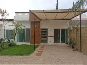 VENDO CASA DE 1 NIVEL VENDO CASA DE 1 NIVEL