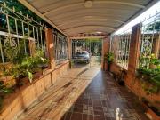 Vendo Casa de 2 pisos barrio Caney. Uso del suelo Comercial