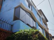 VENDO CASA DE 2 PISOS IDEAL PARA ALQUILERES URB. PREVI...