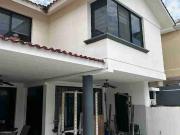 VENDO CASA DE 2 PLANTAS Km 1.5 SAMBORONDON