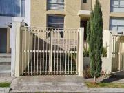 Vendo casa de 3 habitaciones dentro de urbanización,...