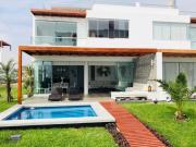 Vendo Casa de 3 pisos en Asia Condominio Mallorca – Km...