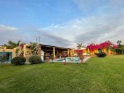 Vendo Casa de Campo 2,496m² Terreno y 489m² Construidos...