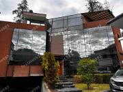 VENDO CASA DE LUJO SECTOR GUÁPULO CUATRO DORMITORIOS...