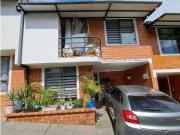 VENDO CASA DUPLEX DOQUEBRDAS SANTA ISABEL CONJUNTO CERRADO