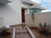 Vendo Casa em Espírito Santo do Pinhal SP