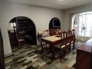Vendo casa em Itaúna com 03 quartos e área gourmet em...