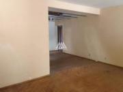 Vendo casa em Itaúna em excelente localização na região...