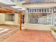 Vendo Casa en Alhambra