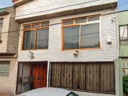 VENDO CASA EN AMPLIACION PROVIDENCIA, GUSTAVO A MADERO