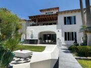 VENDO CASA EN BALVANERA COUNTRY CLUB