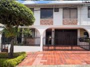 VENDO CASA EN BARRIO DIAMANTE II BUCARAMANGA