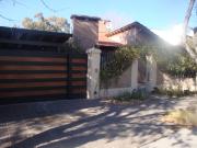 Vendo casa en barrio los cerezos