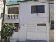 VENDO CASA EN Begonias 105, Nueva Santa María, Ciudad de...